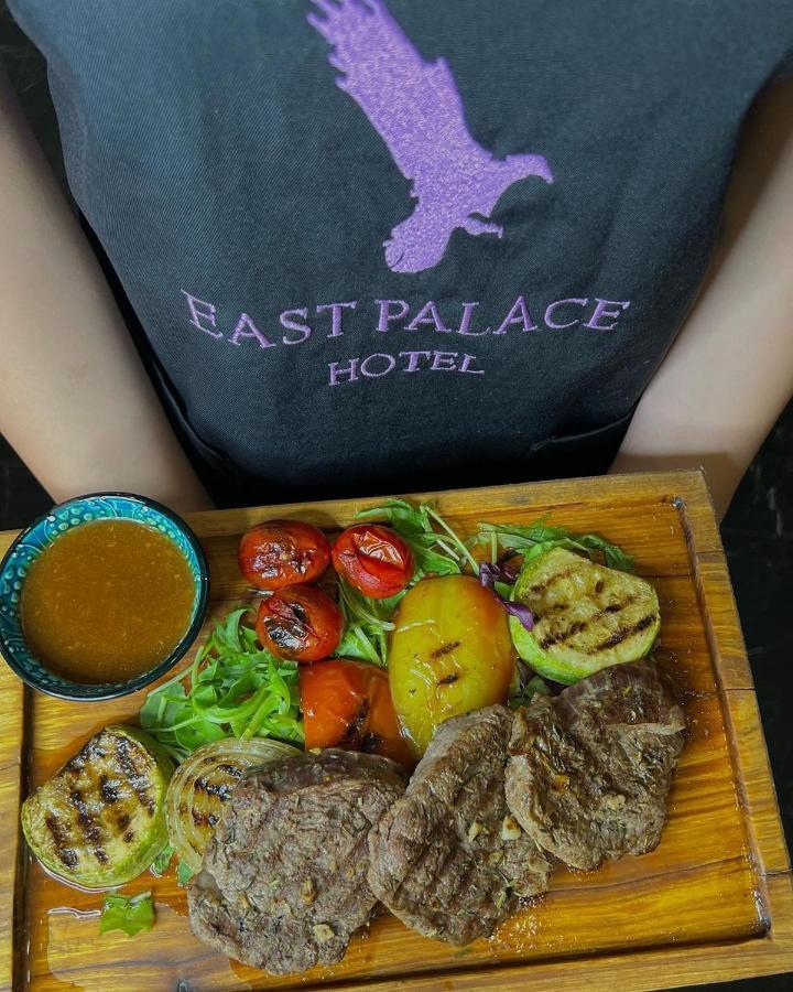 East Palace Hotel Almaty Eksteriør billede